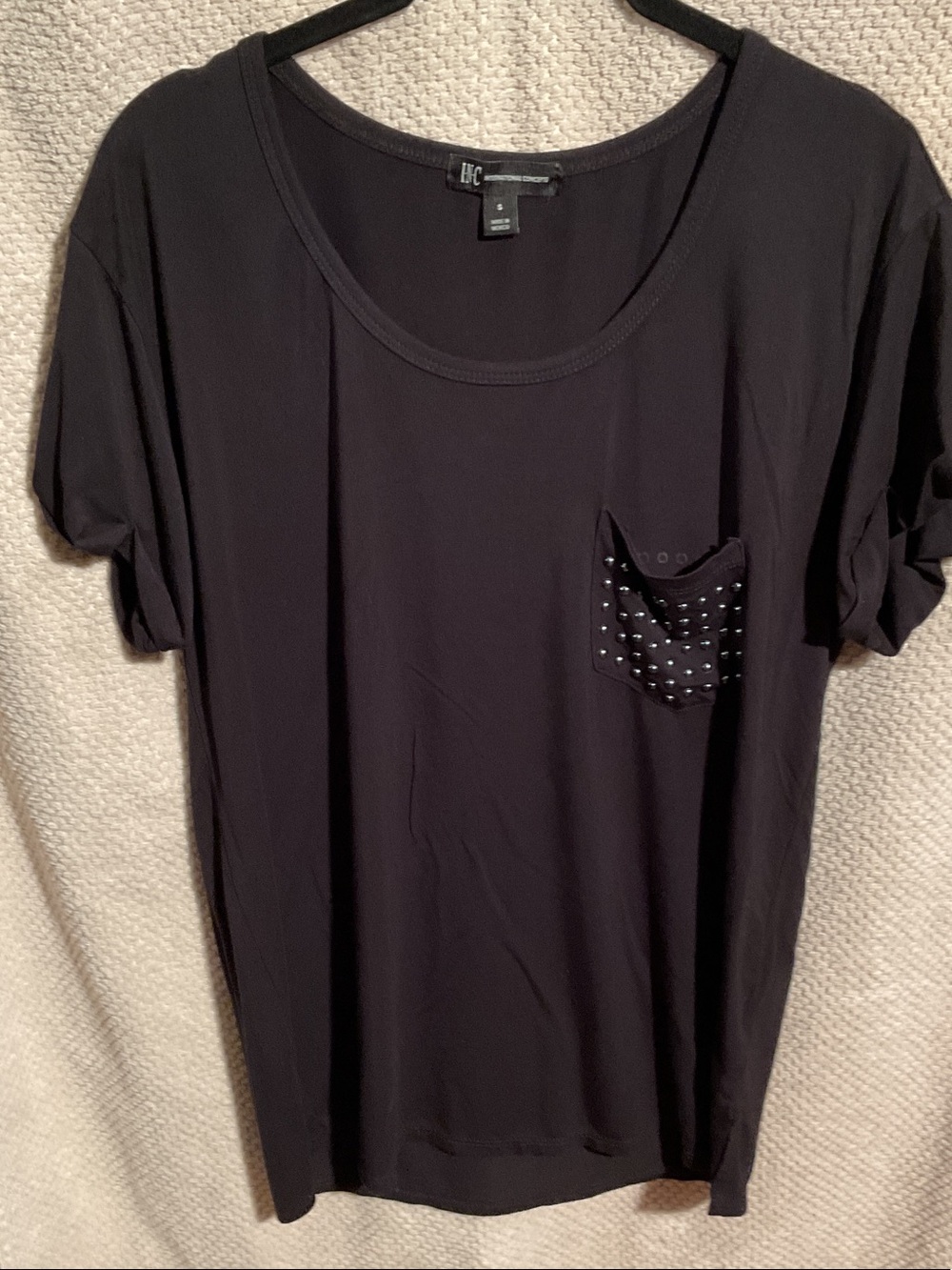 INC International Concepts Black Short-Sleeve Scoop Neck Tee with Studded Pocket